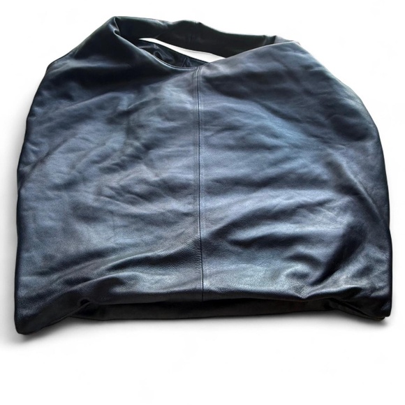 Alexander Wang Hilary hobo studded shoulder bag in black - Picture 3 of 8